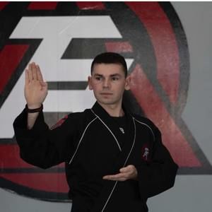 Meet your Posher, Aaron tr